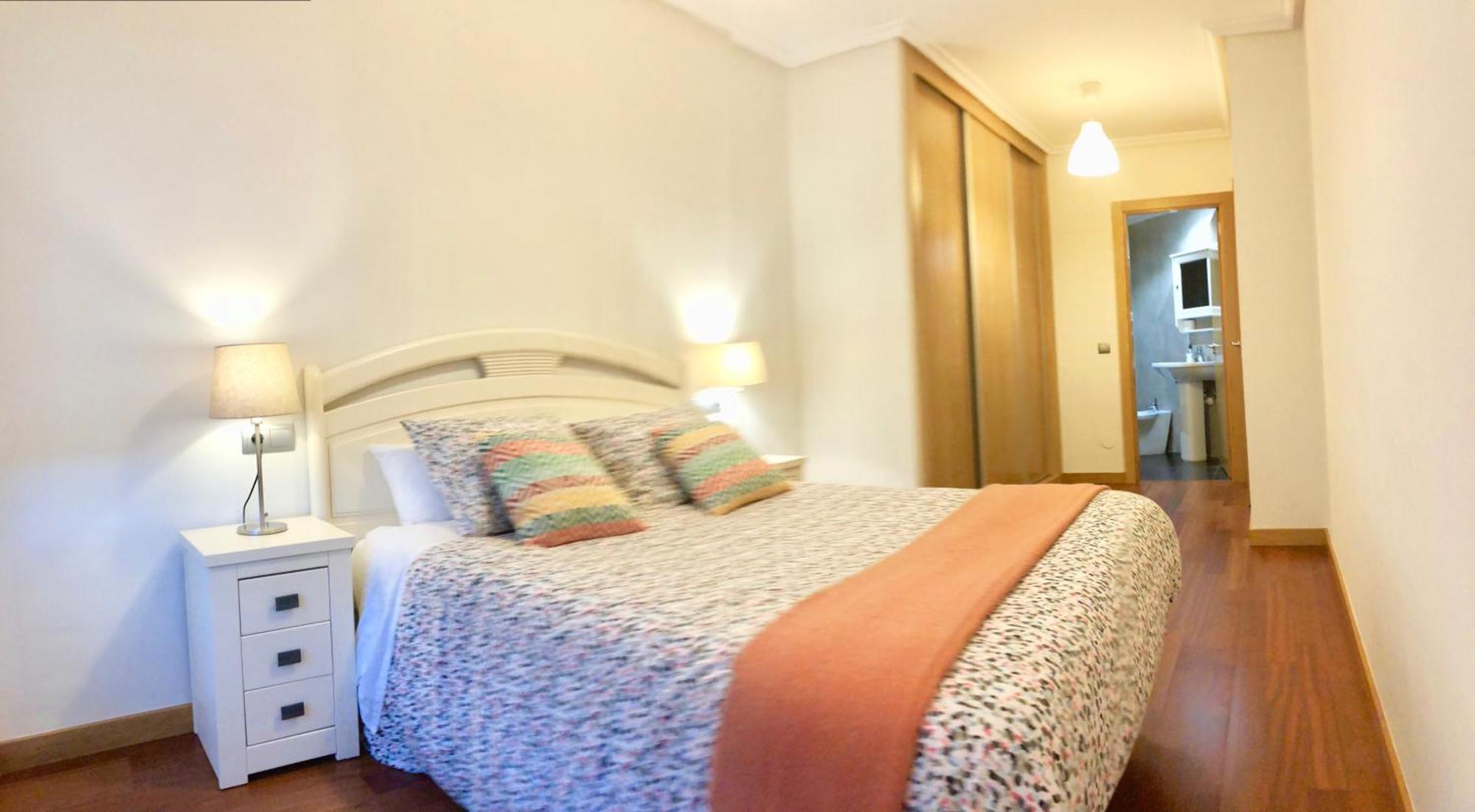 Apartamento Europa Jardin Oviede Extérieur photo