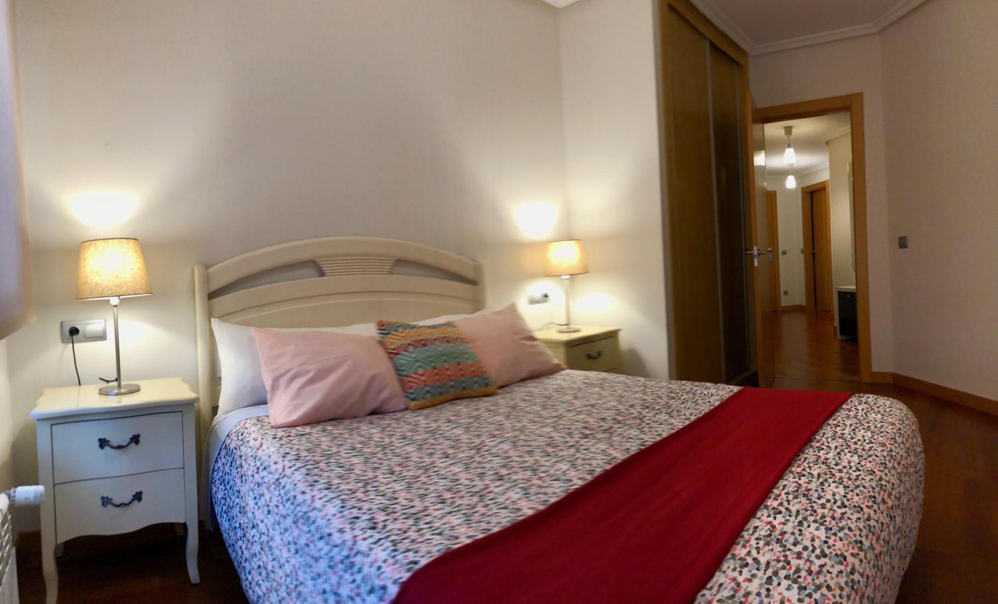 Apartamento Europa Jardin Oviede Extérieur photo