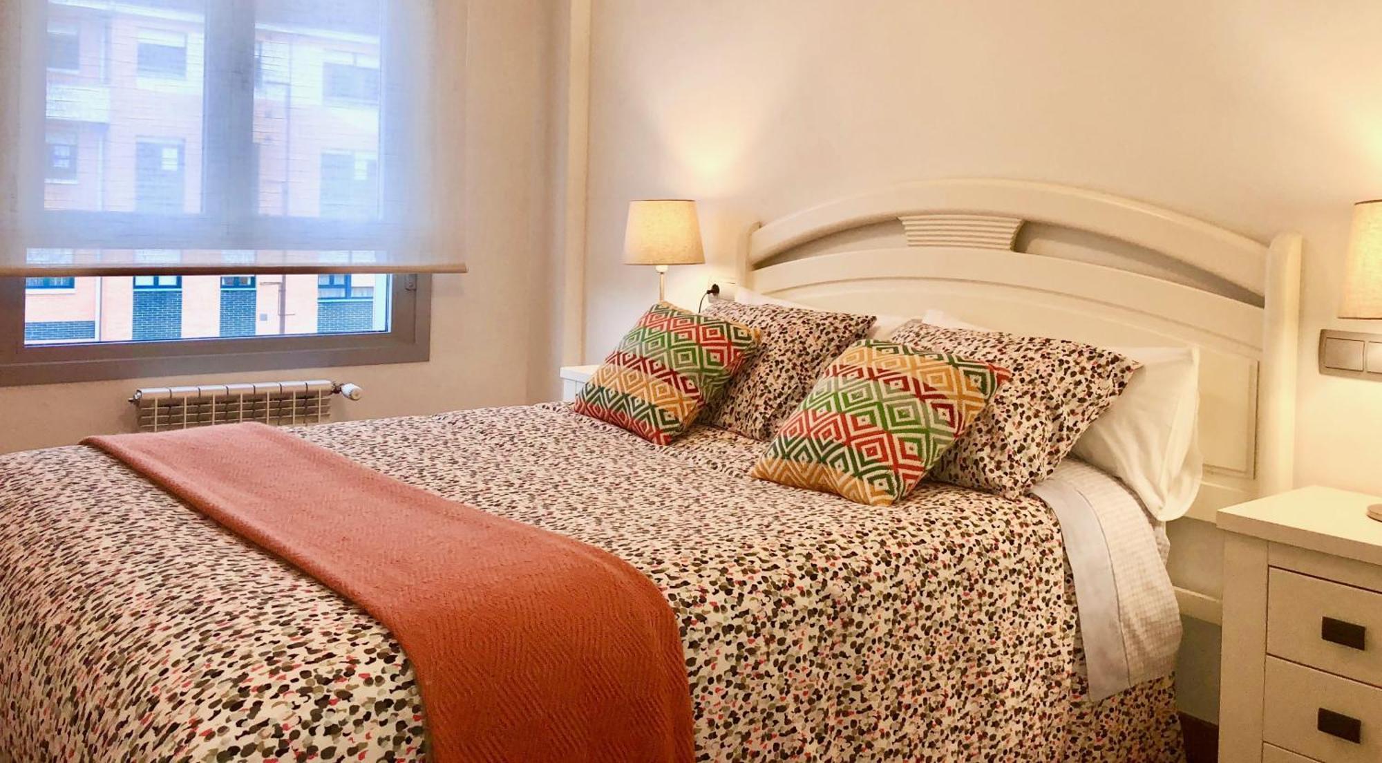 Apartamento Europa Jardin Oviede Extérieur photo